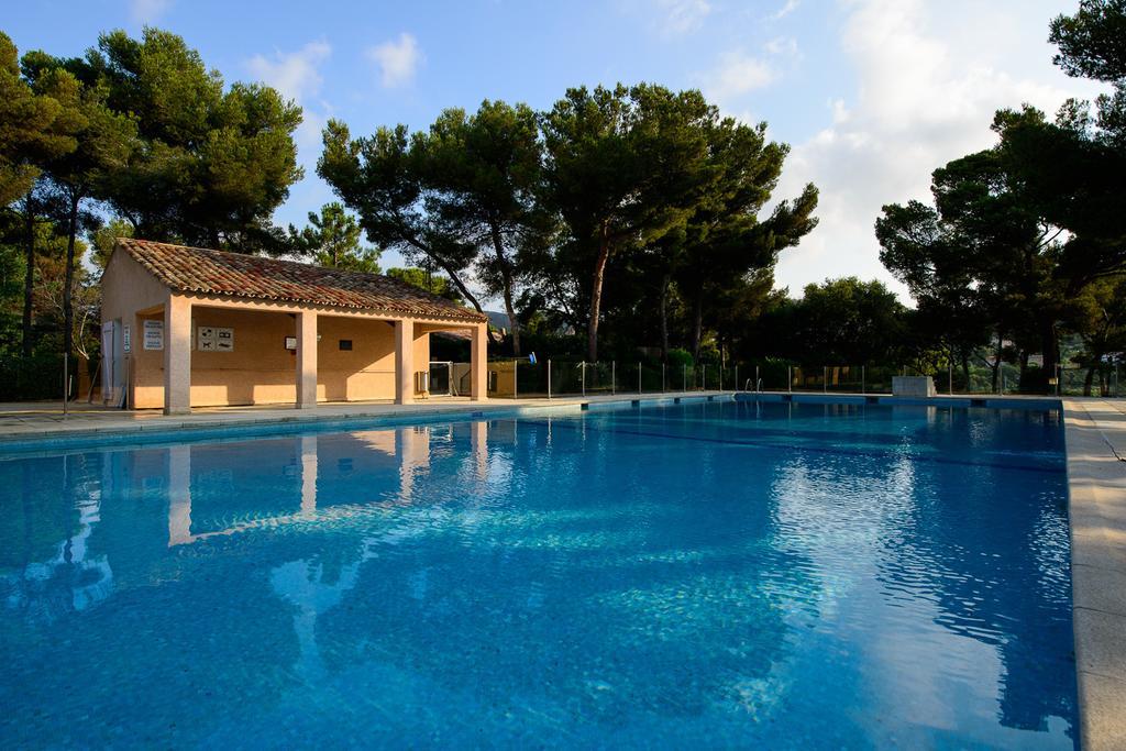 Bastidon Vue Mer Antheor-Cap-Roux Room photo